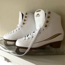 Lake Placid CASCADE Women's Figure Ice Skates White with Guard- Size 8