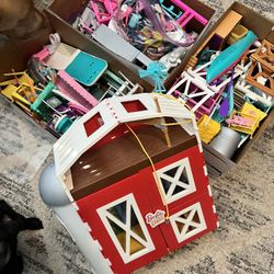 Barbie Sets & Clothes
