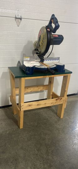 Ryobi 10 in. Compound miter saw w/Stand