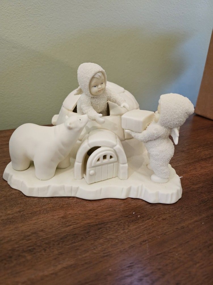 Snowbabies We're Building An Icy Igloo