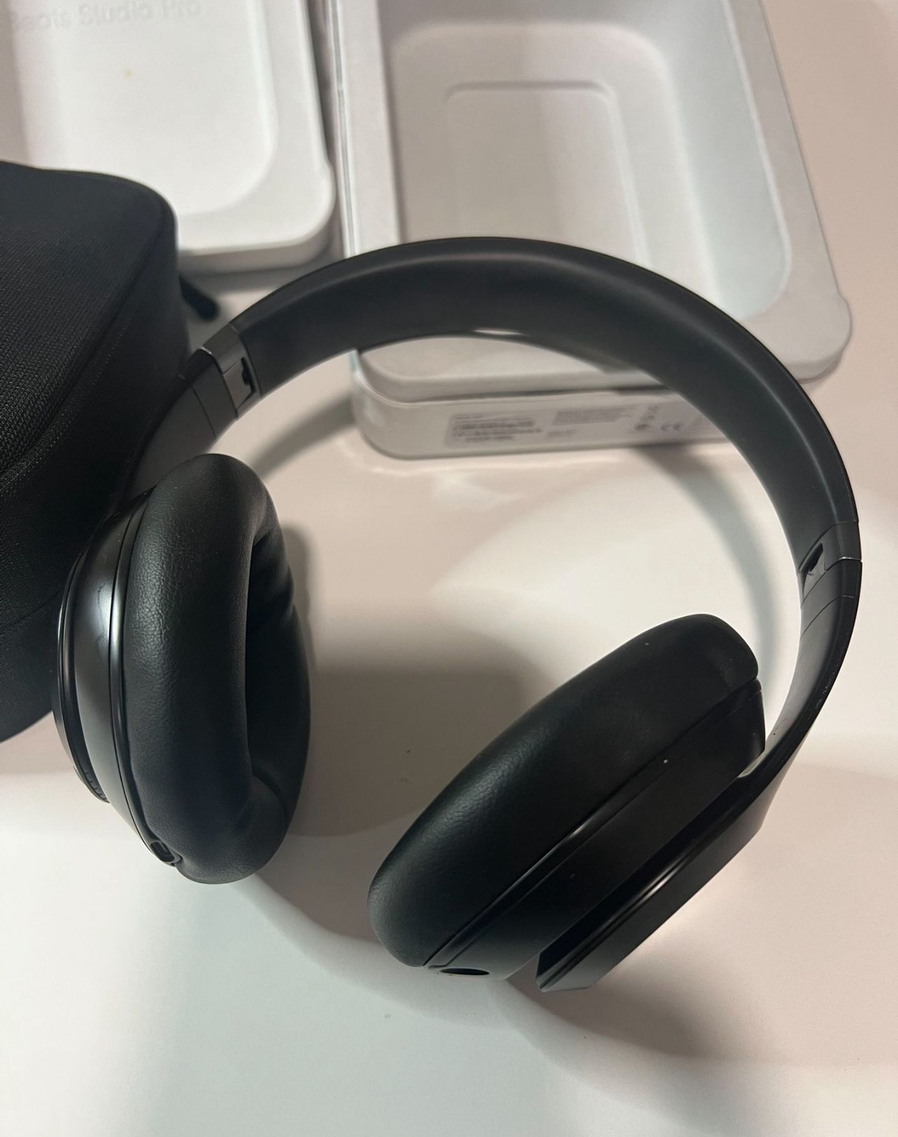 Original Beats Studio Pro With Apple Care +