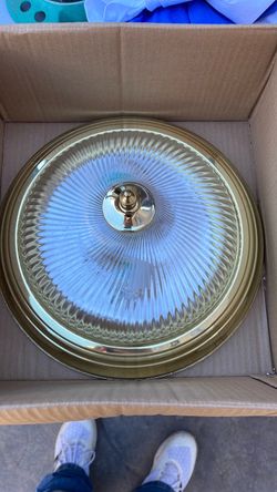 Light fixture