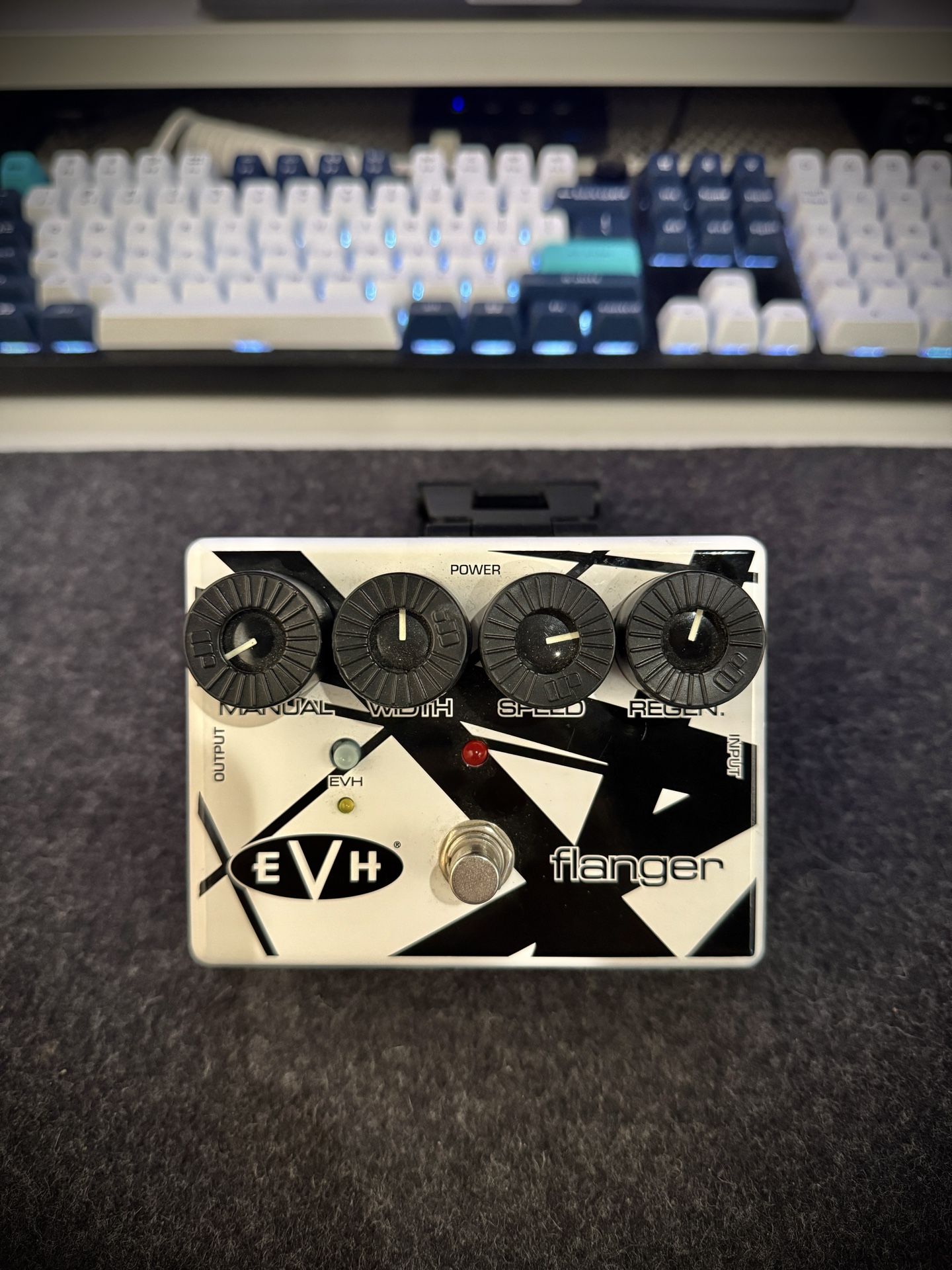 EVH MXR Flanger guitar effects pedal