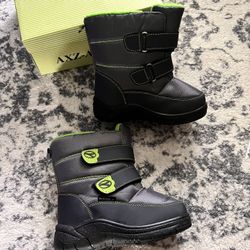 Snow Boots Toddler Sz 11