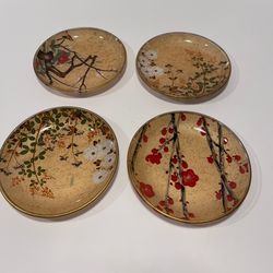 Japanese Small Glass Dishes Hand Painted Kakiemon Decoration Reverse Painting 4.5” diameter