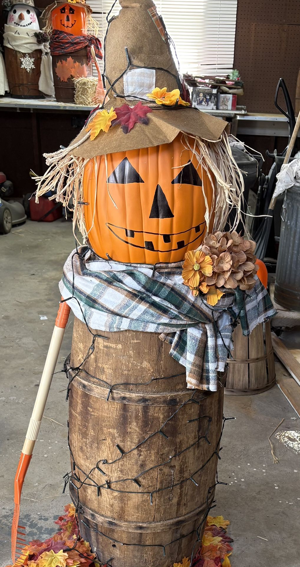 Rustic Snowman And Scarecrows 