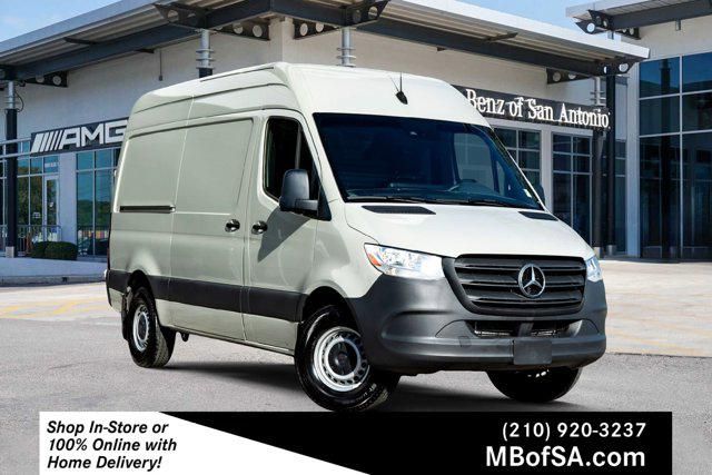 2024 Mercedes-Benz Sprinter 2500