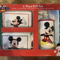 Mickey Mouse Hand Wash Set BNIB