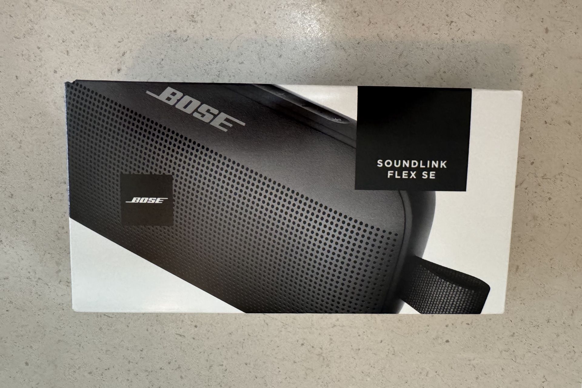 NEW SEALED Bose SoundLink Flex SE Bluetooth Portable Waterproof Black Speaker
