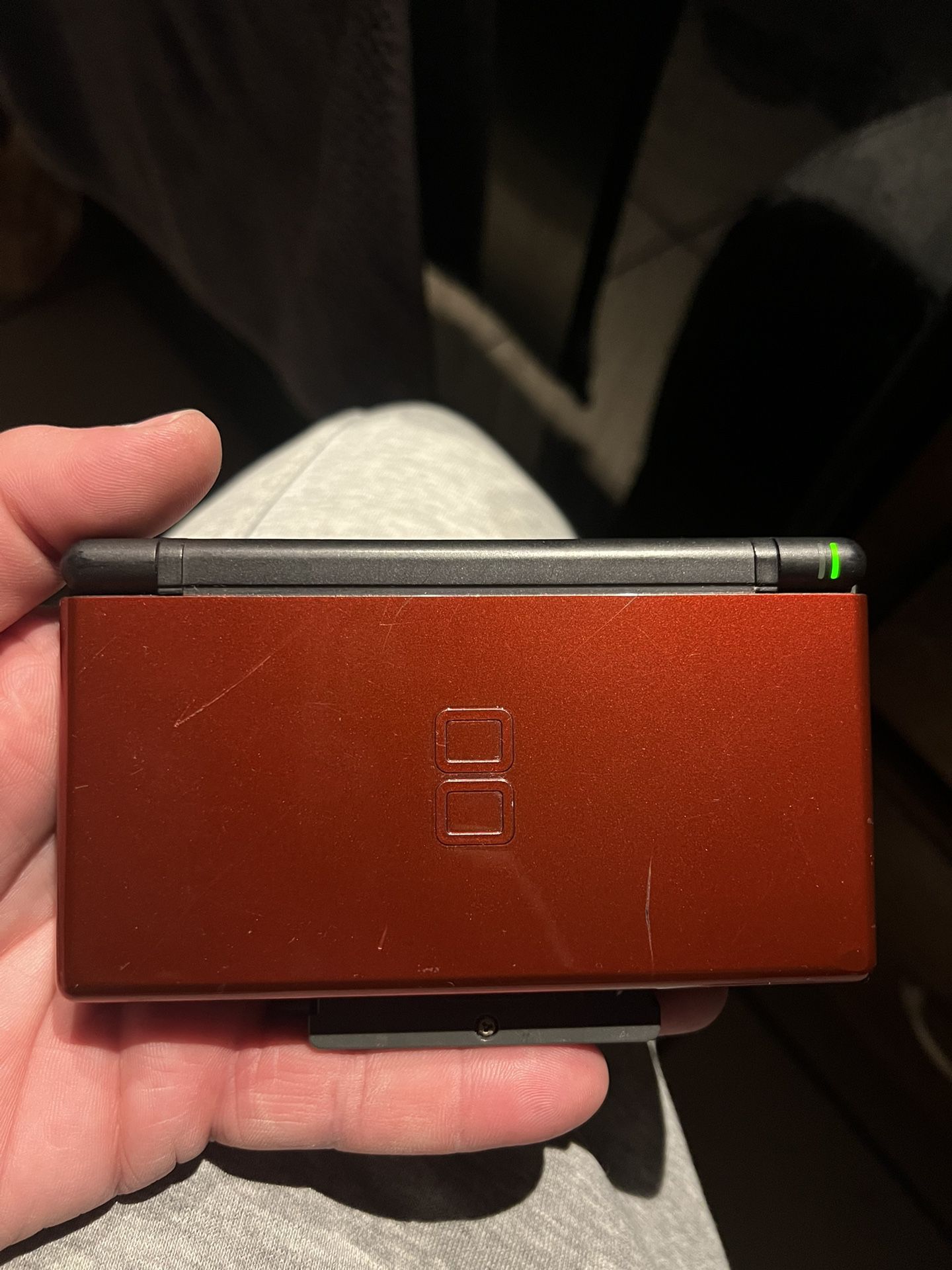 Nintendo DS Lite (Crimson) w/Charger- Acceptable