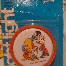 Snow white night light