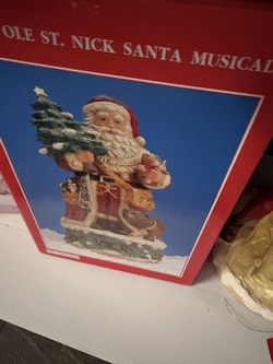 Vintage Santa Statue From Lyods Christmas Around The World