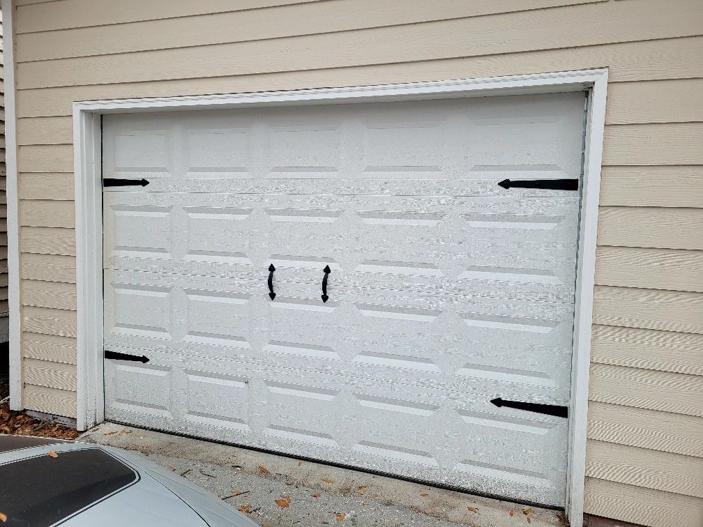 10x7 gagarage door with mortar,