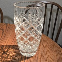 Antique American Brilliant Cut Crystal Vase Diamond Scalloped Rim