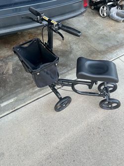 Knee scooter