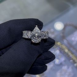 White Gold 4ct Engagement Ring 