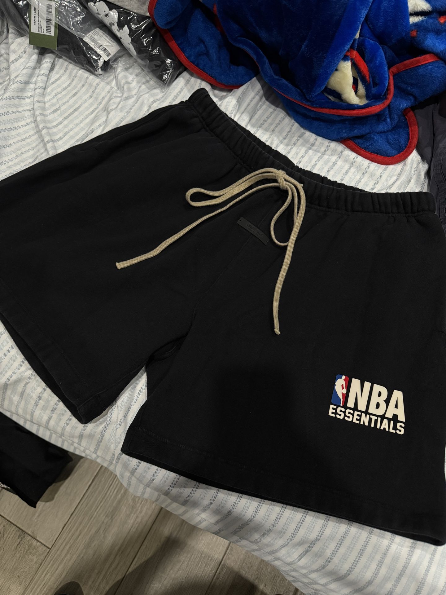 Fear Of God Essentials NBA Sweat shorts