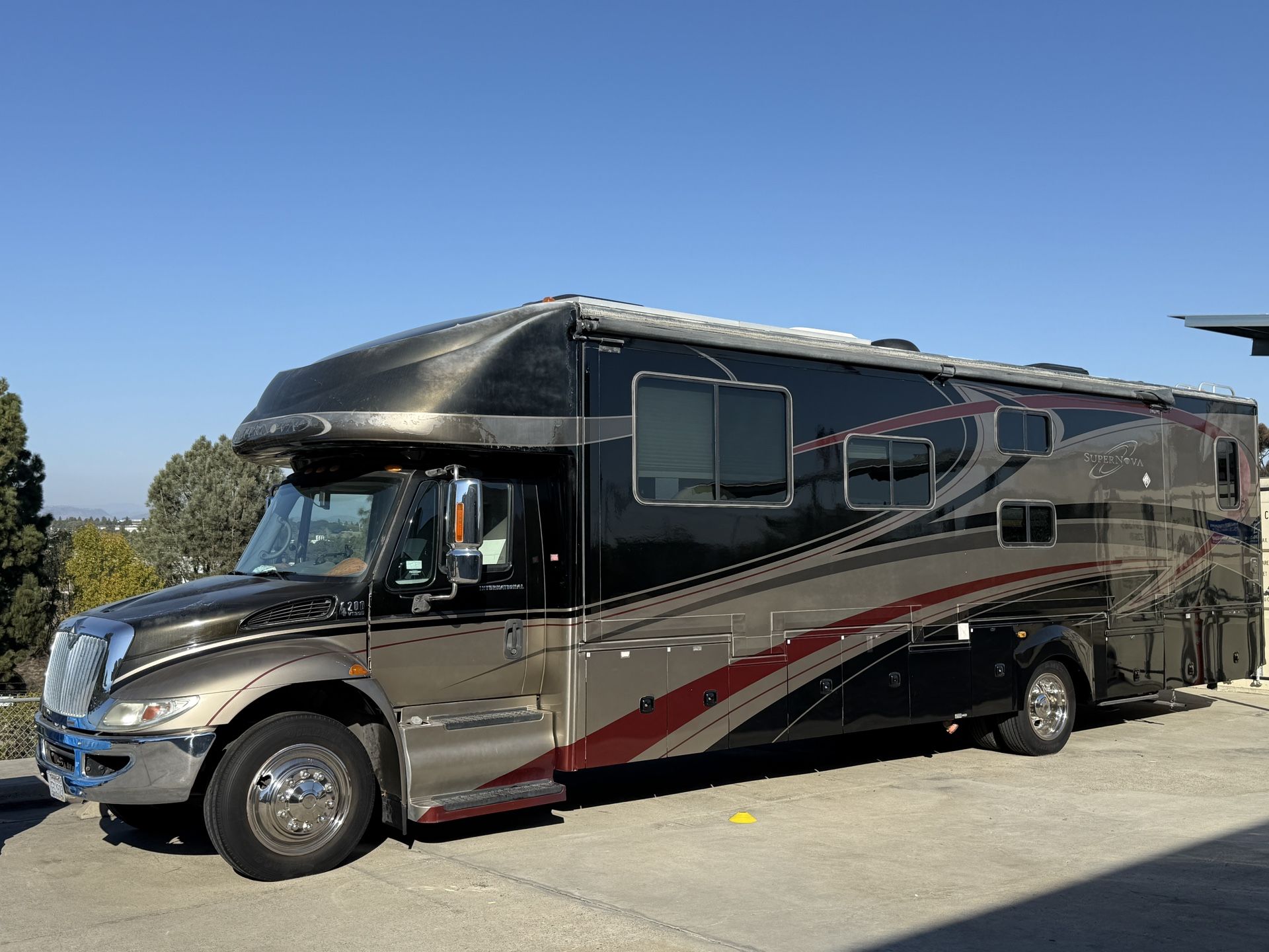 2007 Gulfstream Supernova Grand Hotel