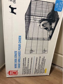 Large kennel inbox was used to house kittens brand new condition