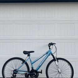 Huffy Women’s Highland 26” wheels Mountain Bike - Bicycle