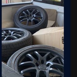 Infiniti G35 19in Rims Painted With Good Quality Paint And Spray Gun 