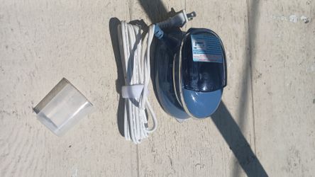 Mini travel iron like new $15