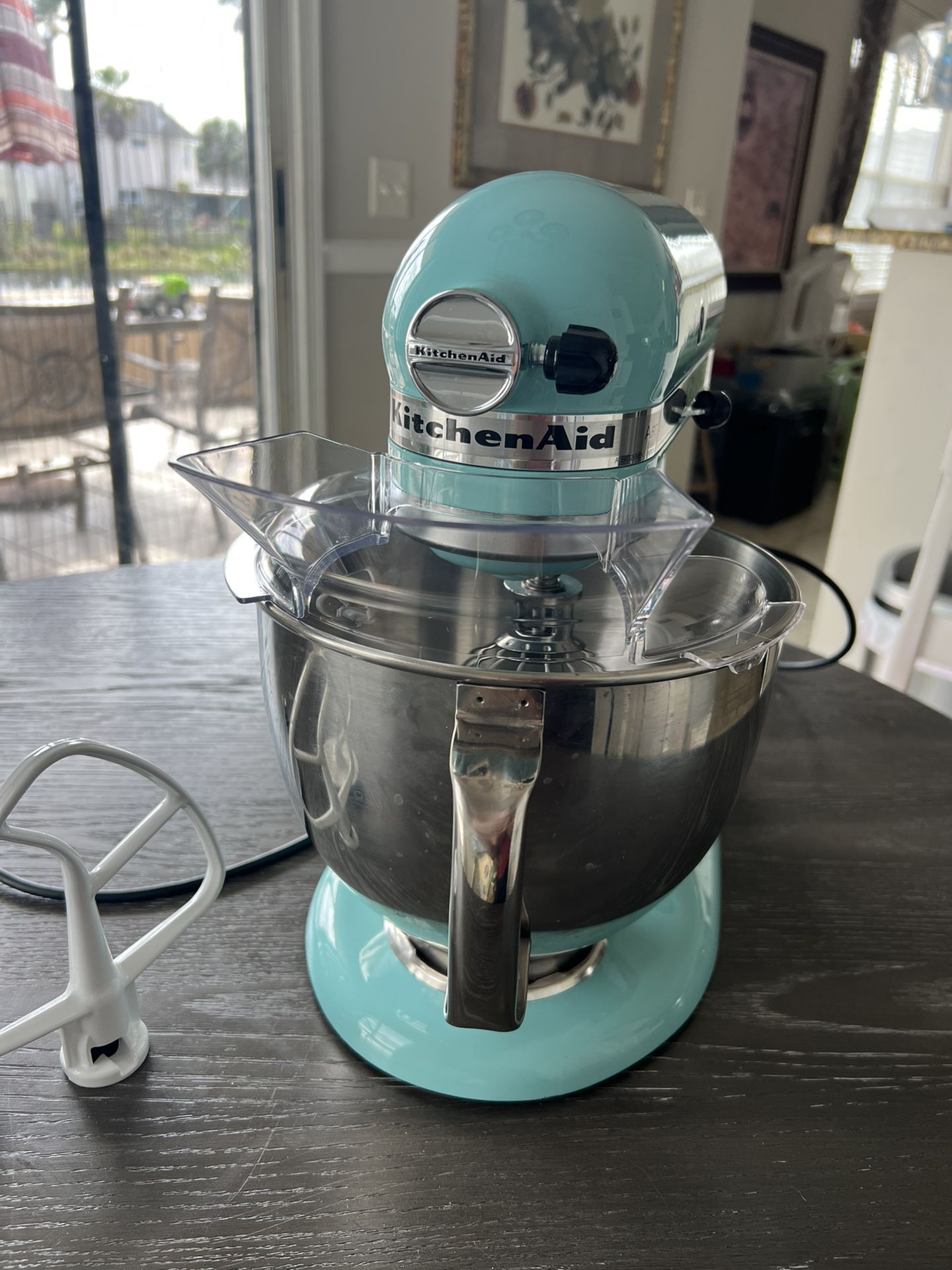 KitchenAid Artisan Stand Mixer, 5-Qt. for Sale in San Diego, CA - OfferUp