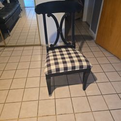 Farmhouse Style Chairs