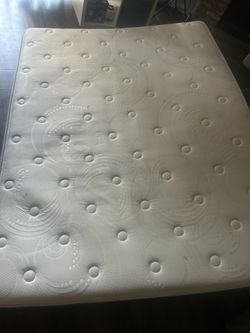 Free queen mattress