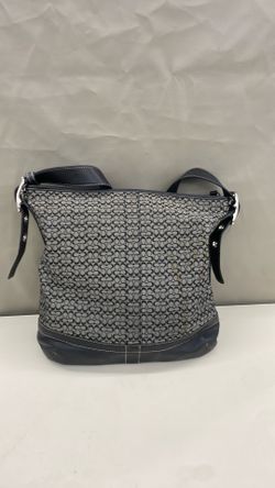 Coach Purse. Item No 34 (Shopgoodwill)
