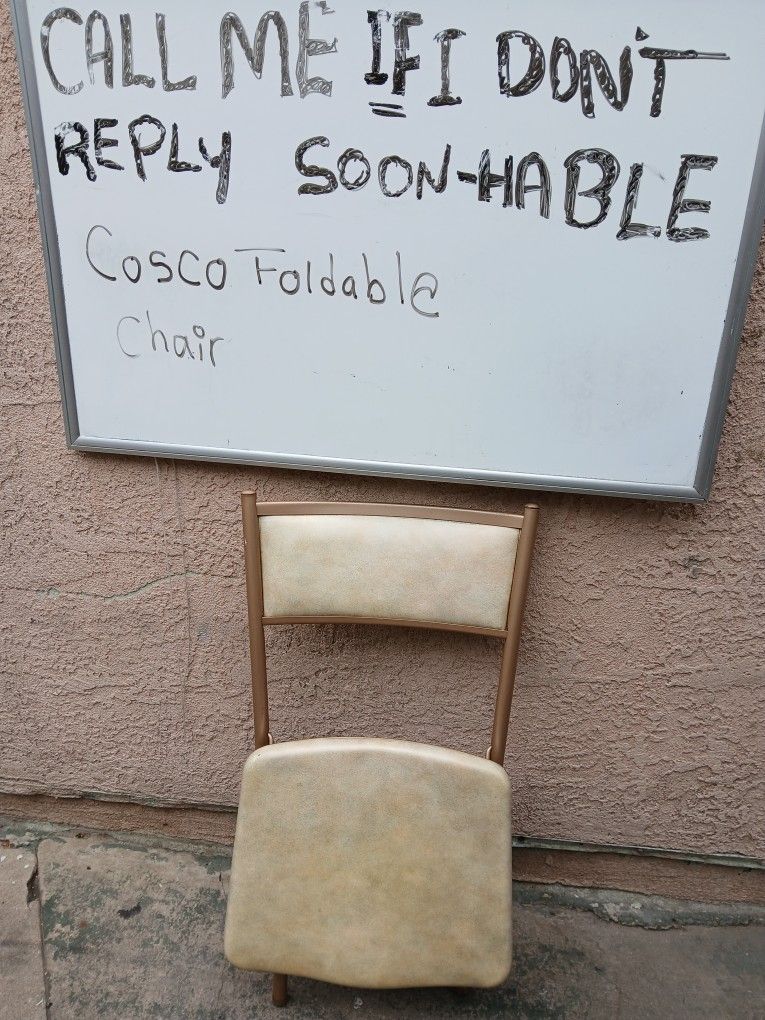 Vintage  Foldable  Chair 
