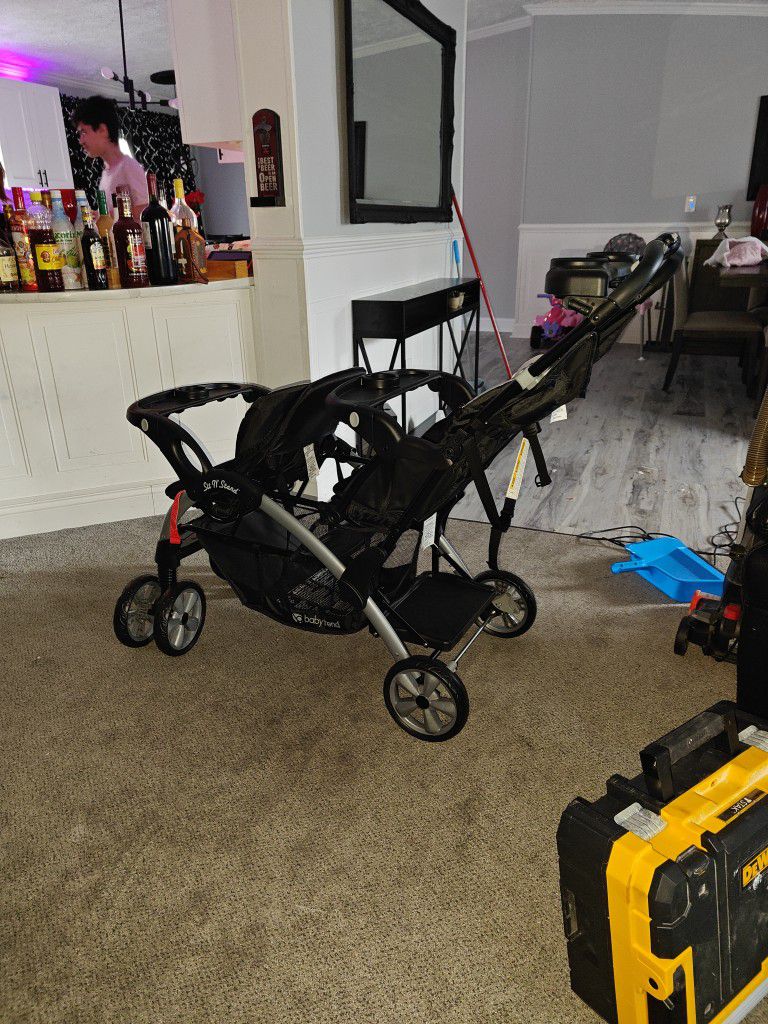 Baby trend Sit N Stand Double Stroller 