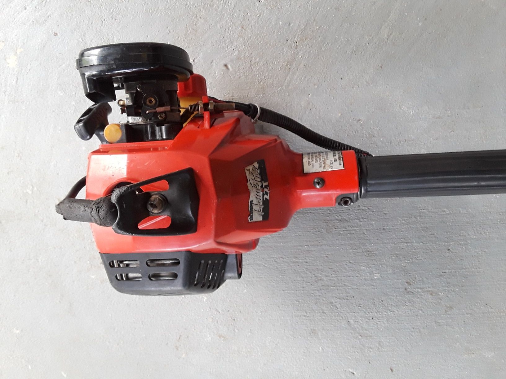 Shindaiwa weed eater 22t pro,if it’s on here it’s available for Sale in