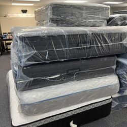 Mattress Clear out!! New Inventory!! Presidents Day Sale!!