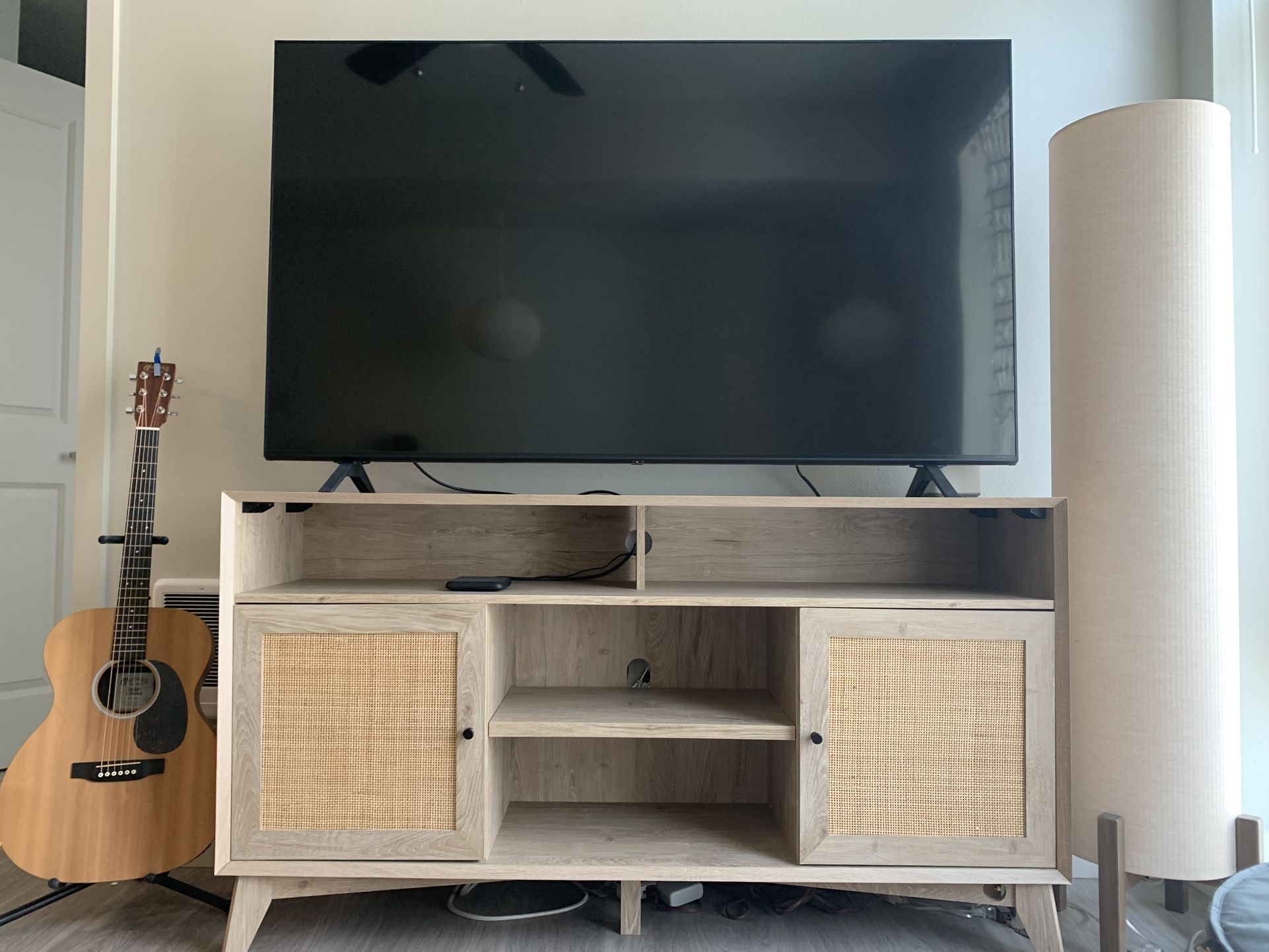 TV + Console Combo