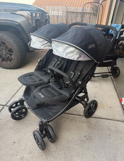 Jeep Destination Ultralight Side x Side Double Stroller