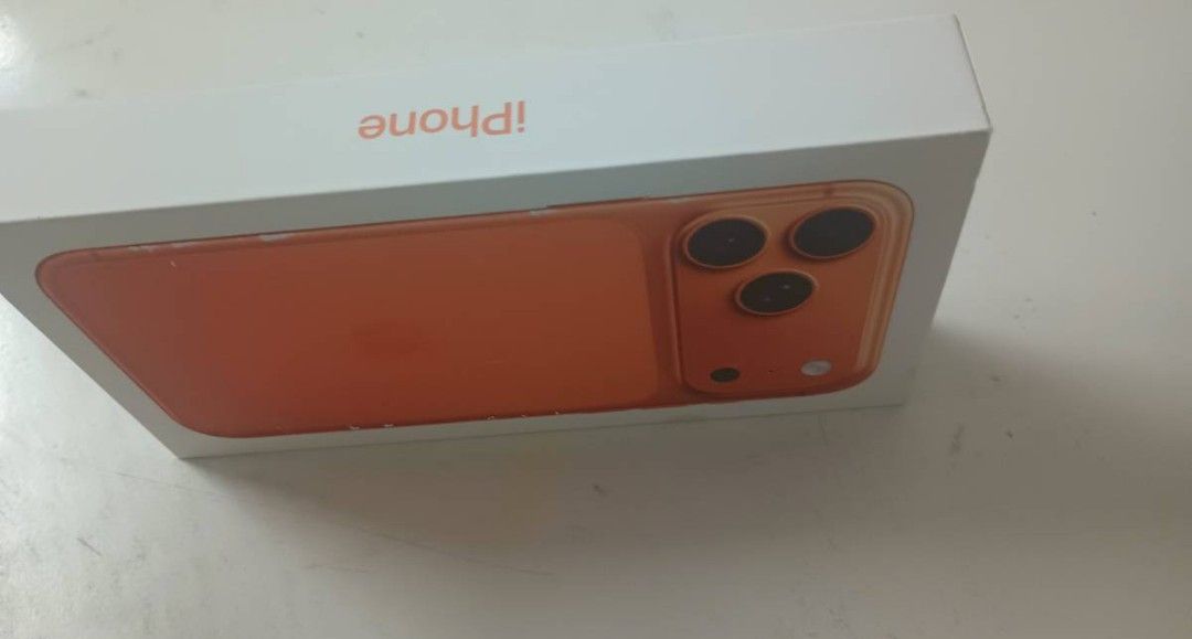 Verizon Locked iPhone 17 Pro Max 256