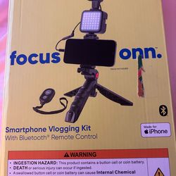 Focus Onn Iphone vlogging tripod /selfie stick with remote & Bluetooth