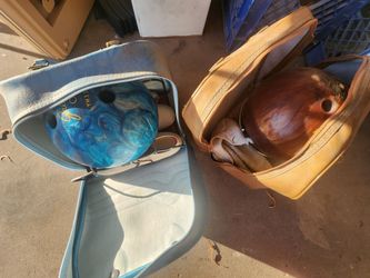 Bowling balls bag shoes