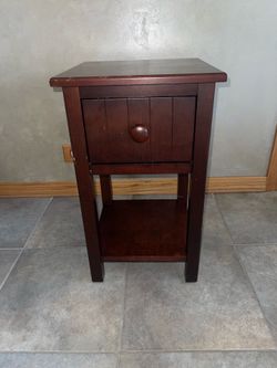 Night Stand / Side Table