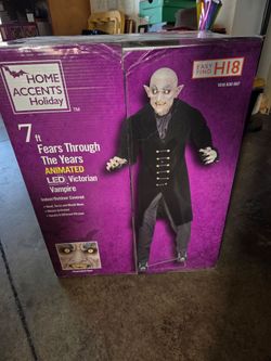 Vampire animatronics