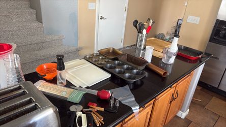 Misc kitchen items