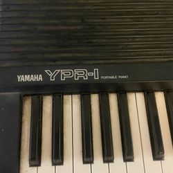 Yamaha electric piano