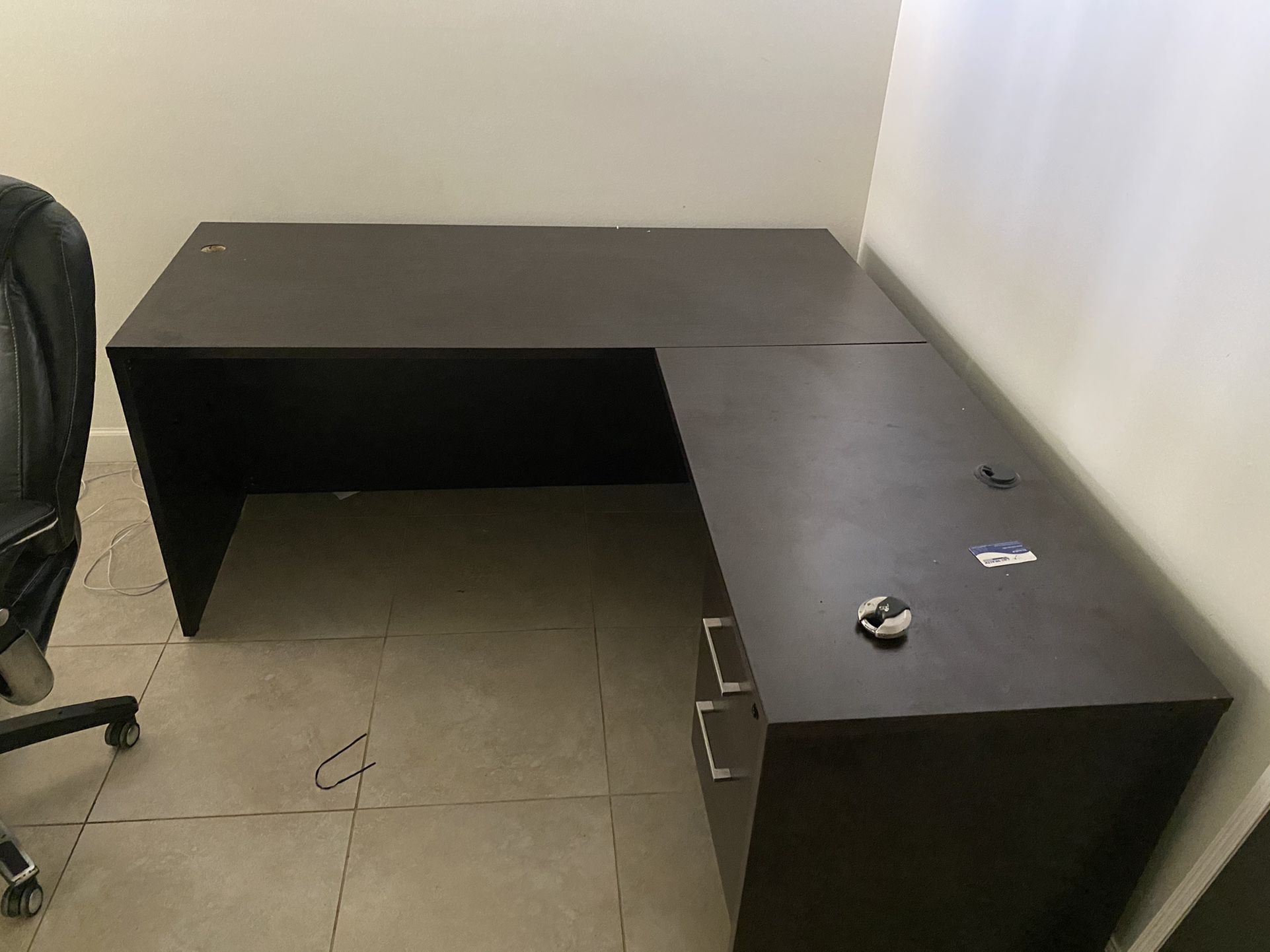 $150 OBO Great Desk