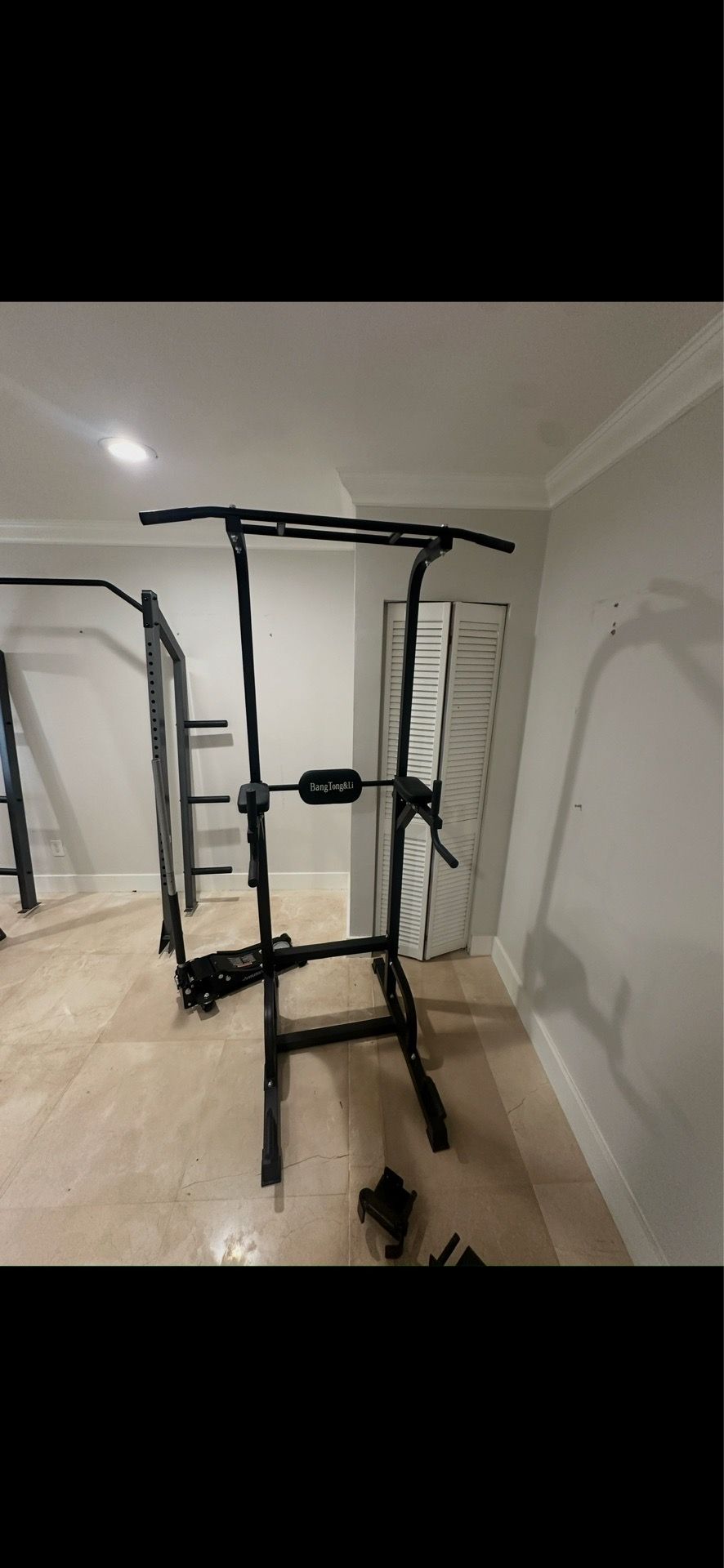 BangTong&Li Power Tower Dip Station Pull Up Bar – Like New – $175