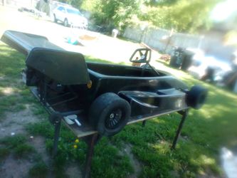 Hi I'm selling my vintage go-kart