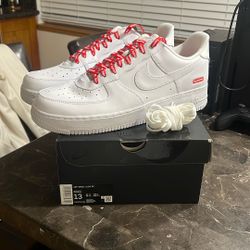 Nike Air Force 1 Low Supreme