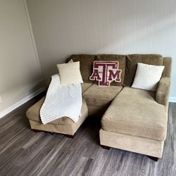 FREE DELIVERY!!! Brown Sectional with Reversible Chaise and Ottoman