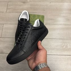Gucci Shoes 