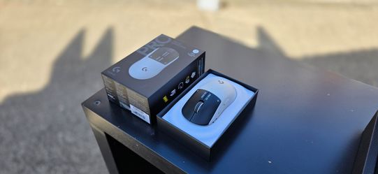 Logitech PRO X2 Superstrike